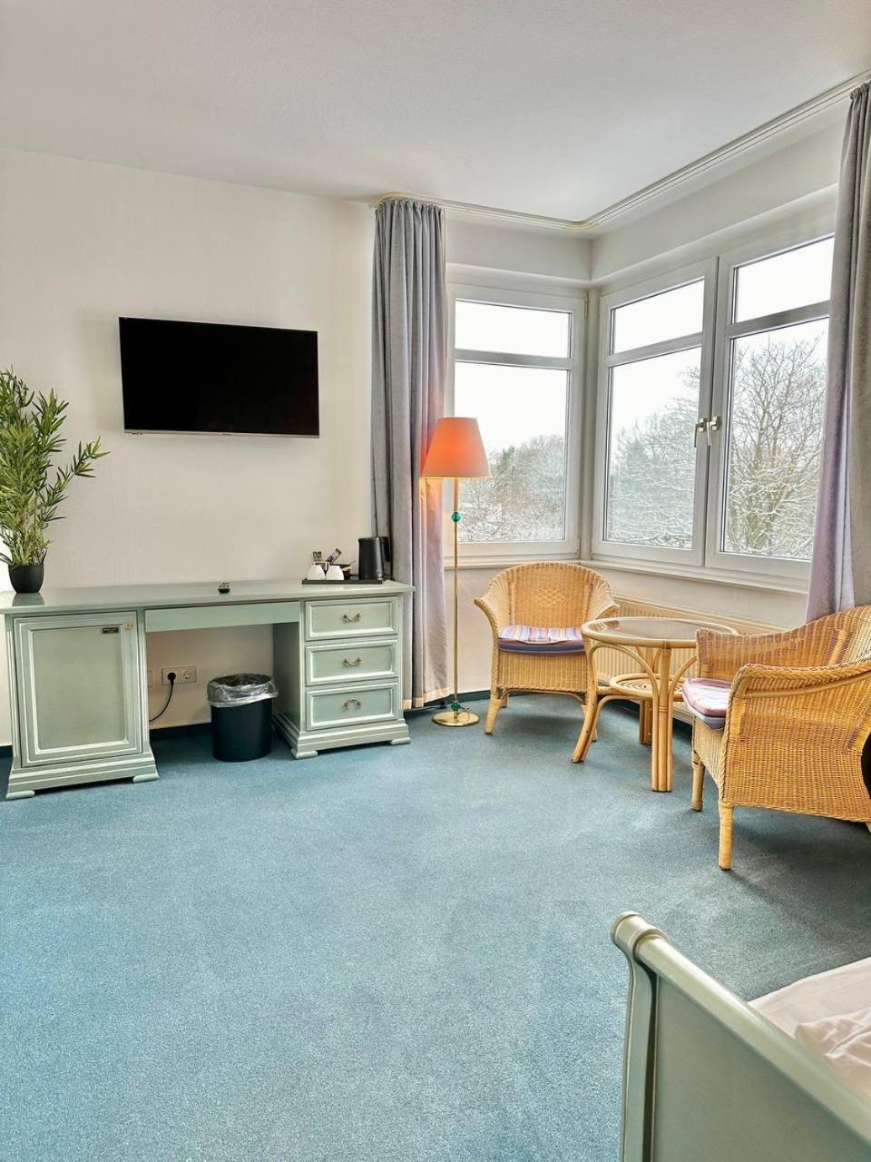 Gaestehaus Weserblick Am Weser-Sandstrand Berne Dış mekan fotoğraf